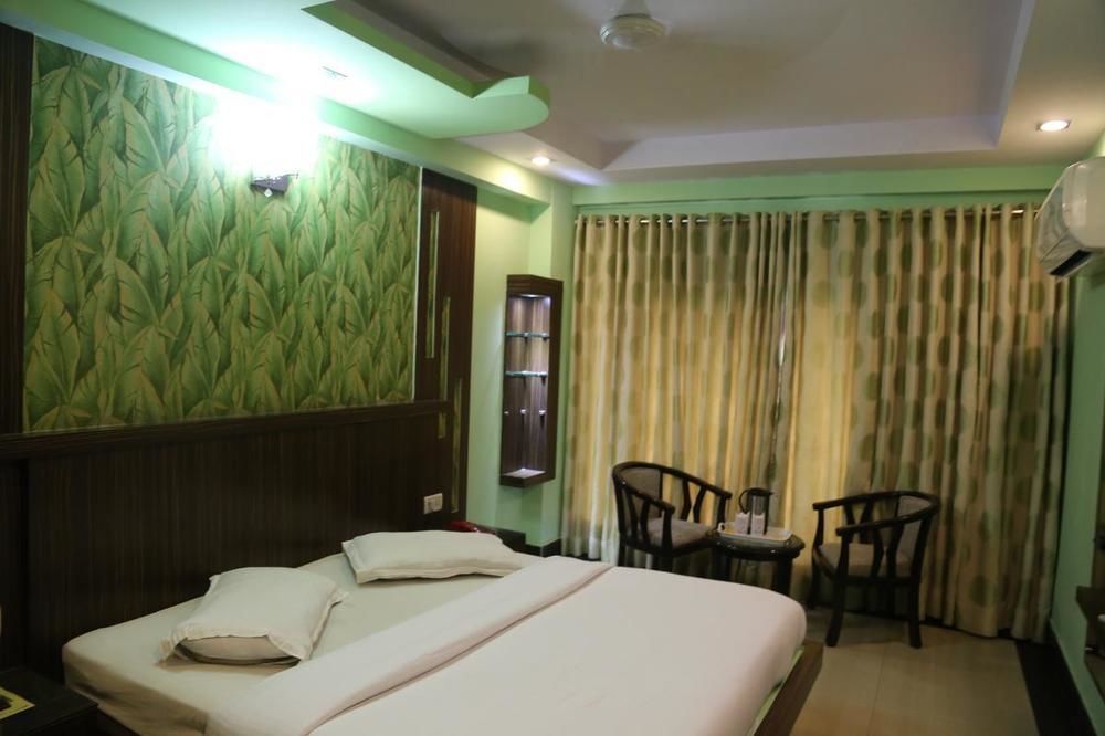 ניו דלהי Hotel Grand Plaza מראה חיצוני תמונה